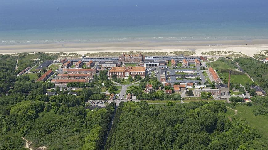 Réhabilitation et réutilisation de bâtiments existants – Hôpital Maritime de Zuydcoote (59)